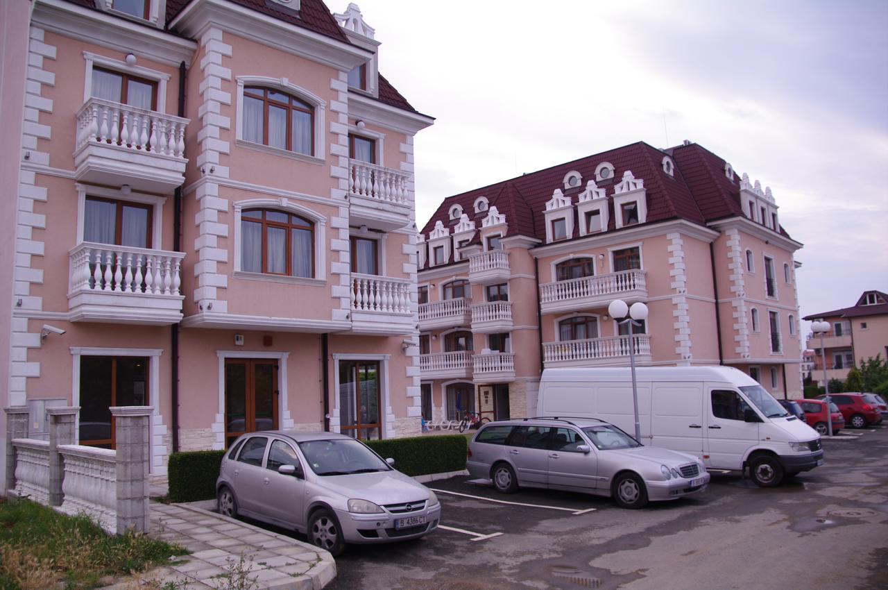Hotel Aristokrat Obzor Buitenkant foto